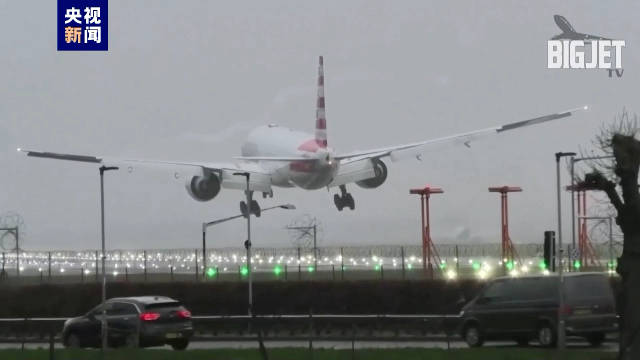 北歐客機(jī)氣流顛簸考驗(yàn)，生存與挑戰(zhàn)的緊急時(shí)刻