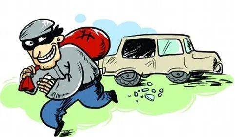 一男子砸車窗盜竊再次被抓