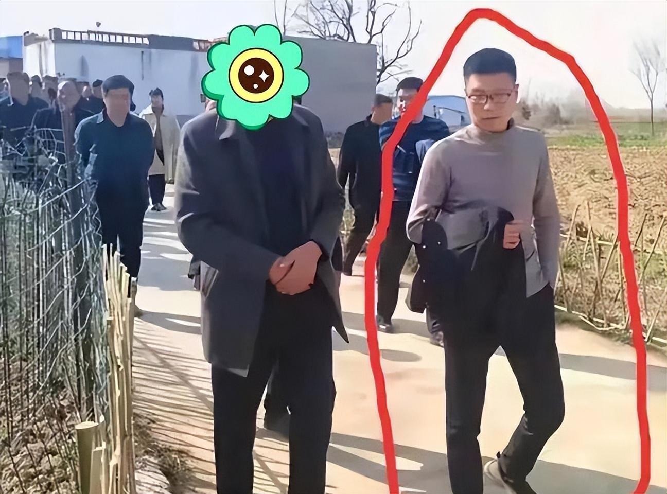 縣長談縣政府大院開放透明，實(shí)現(xiàn)公眾監(jiān)督的雙贏之道