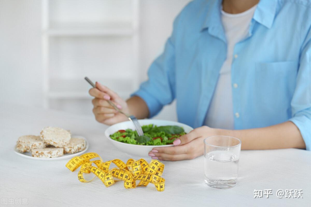 中醫(yī)調(diào)理食欲與飲食習(xí)慣，古老智慧在現(xiàn)代生活中的運用探索