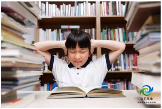 親子關(guān)系如何助力孩子心理健康成長(zhǎng)？父母的角色至關(guān)重要！