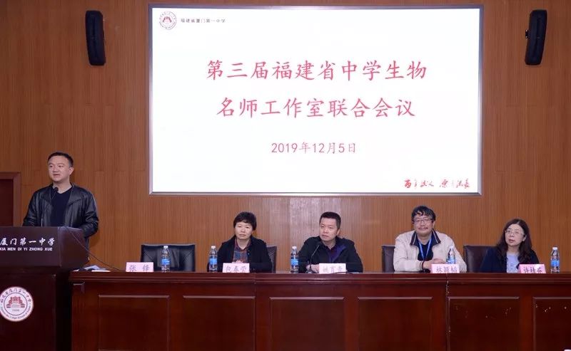 新課改教材發(fā)布，核心素養(yǎng)教育引領(lǐng)未來(lái)教育新篇章