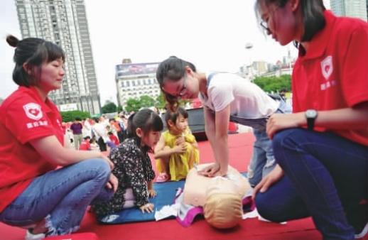 急救操作常見(jiàn)錯(cuò)誤分析及避免策略