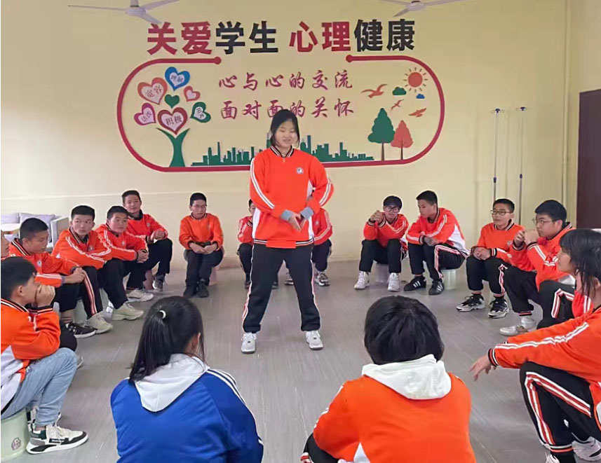 青少年心理健康教育在課外活動中的融入之道